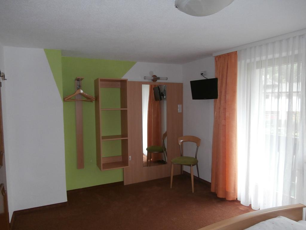 Hotel Haus Plankensteiner Kaunertal Esterno foto