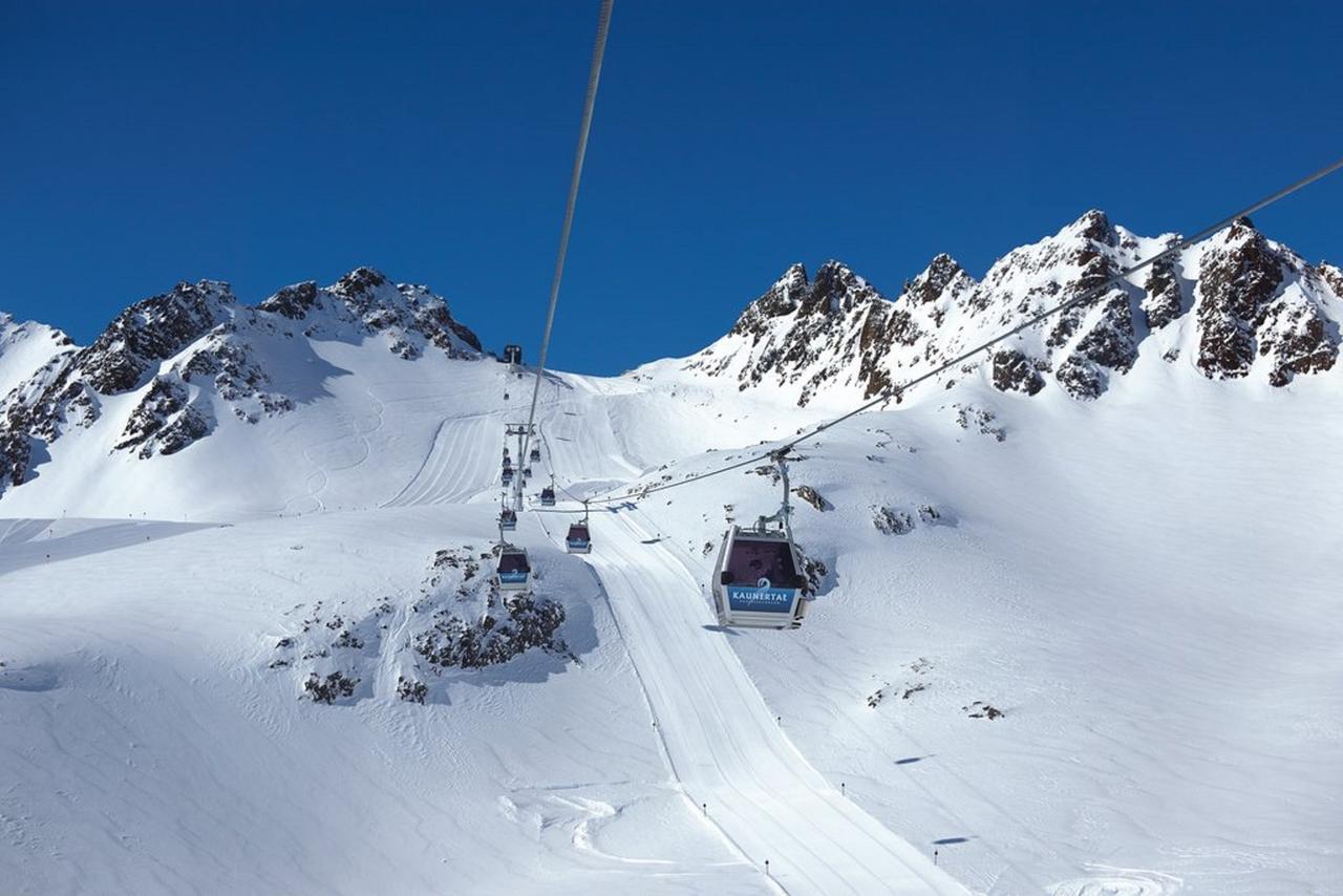 Hotel Haus Plankensteiner Kaunertal Esterno foto